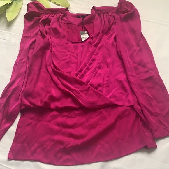 🌟NWT BCBGMAXAZRIA high-Low wrap top🌟 - Picture 6 of 10